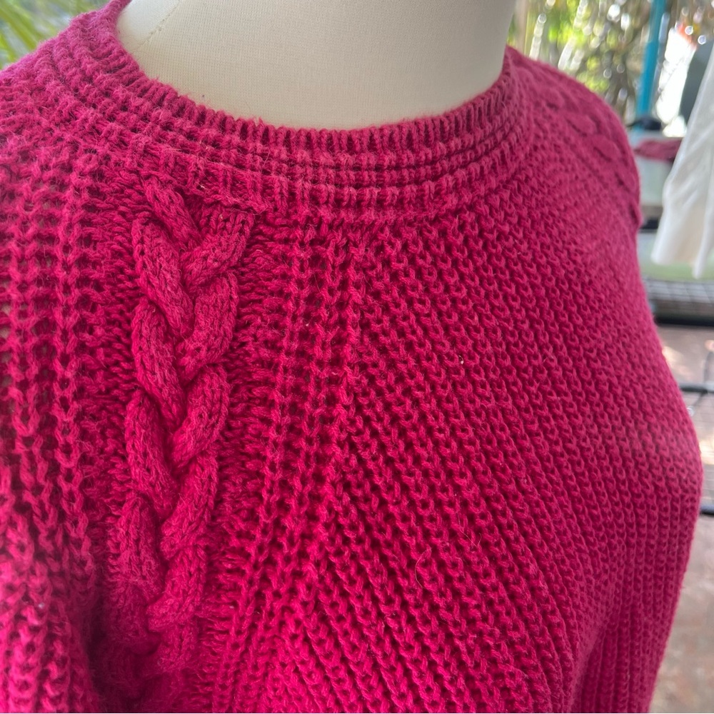 Vintage Women's Crew Neck Sweater - Pink - Picture 3 of 11
